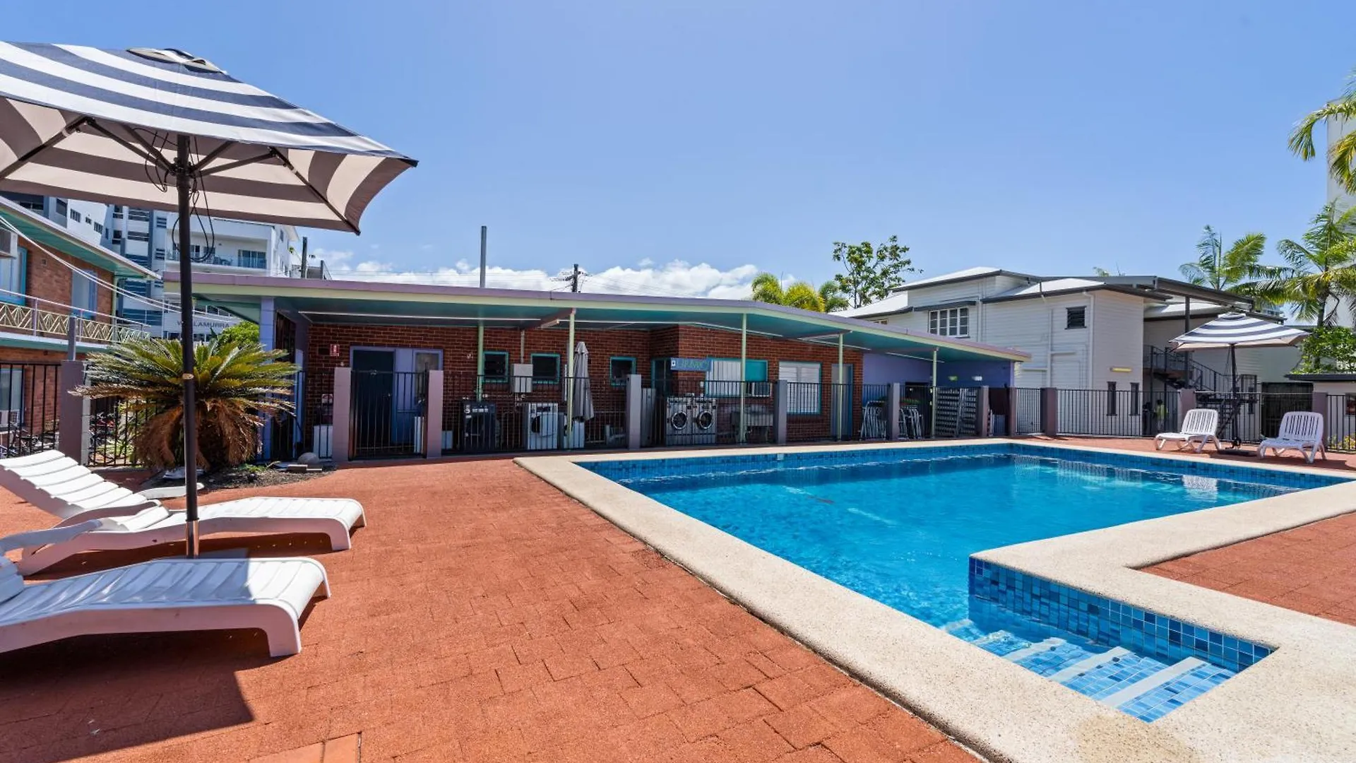 Hostel Caravella Backpackers Cairns