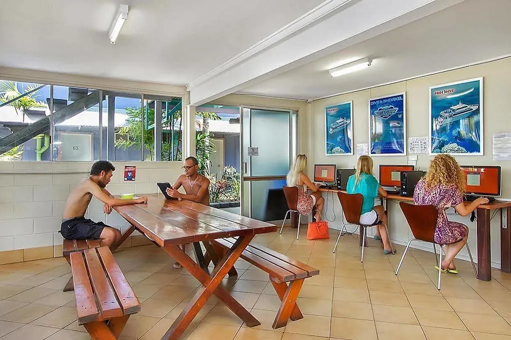 Hostel Caravella Backpackers Cairns